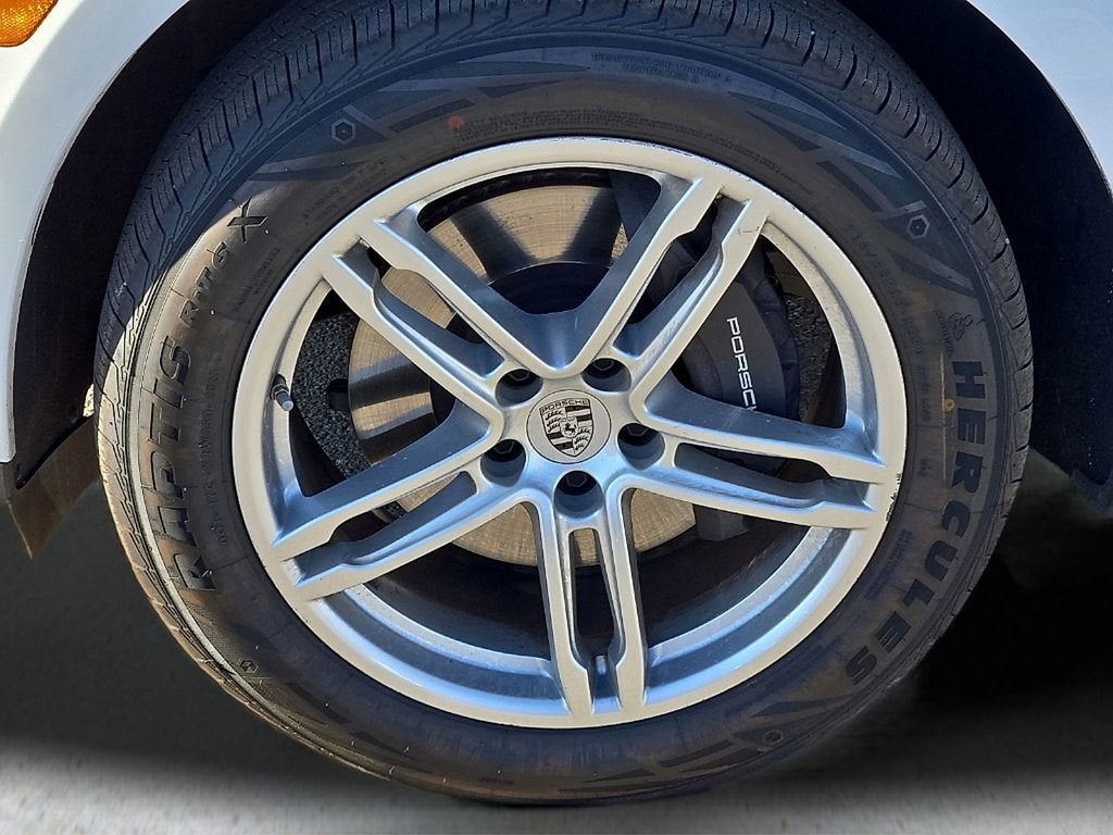2024 Porsche Macan AWD