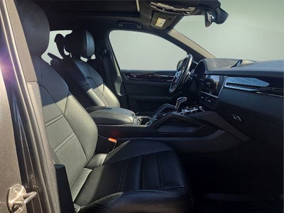 2022 Porsche Cayenne AWD