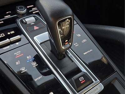 2022 Porsche Cayenne AWD