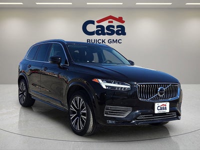 2022 Volvo XC90 Momentum