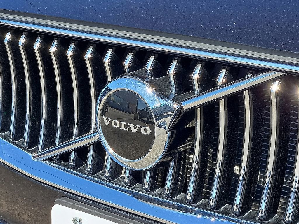 2022 Volvo XC90 Momentum