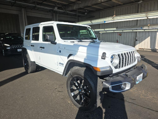 2025 Jeep Wrangler 4xe Sahara