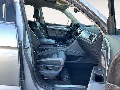 2023 Volkswagen Atlas 3.6L V6 SEL Premium R-Line