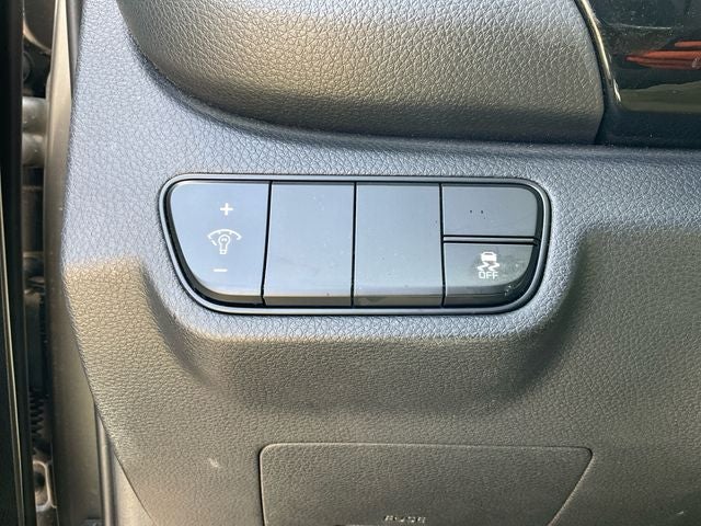 2025 Kia Seltos X-Line