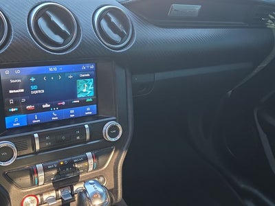 2022 Ford Mustang EcoBoost