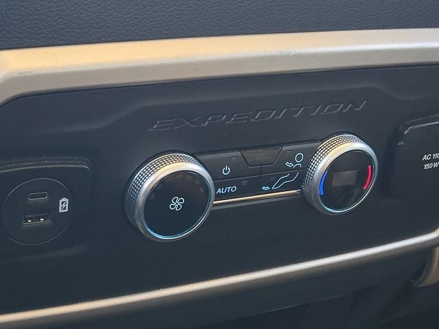 2022 Ford Expedition XLT