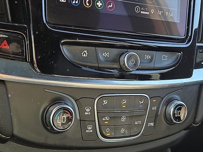 2022 Chevrolet Traverse LT Leather