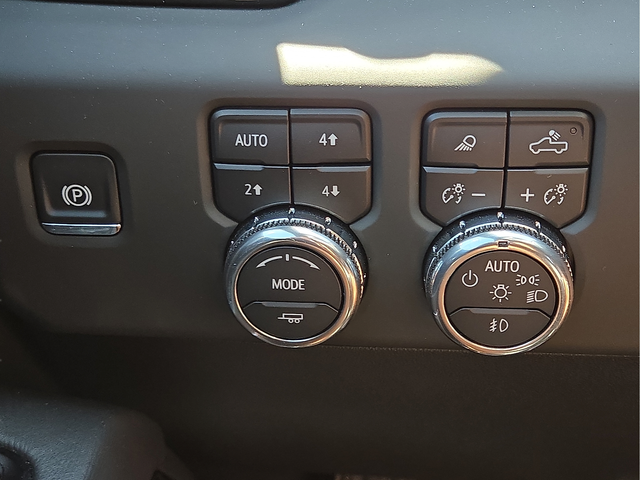 2025 GMC Sierra 2500HD AT4X