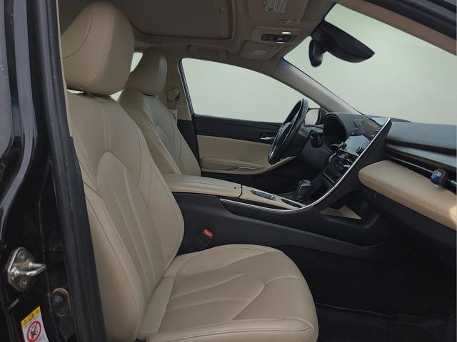 2019 Toyota Avalon XLE