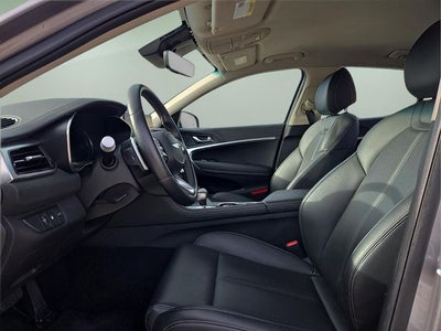 2025 Genesis G70 2.5T