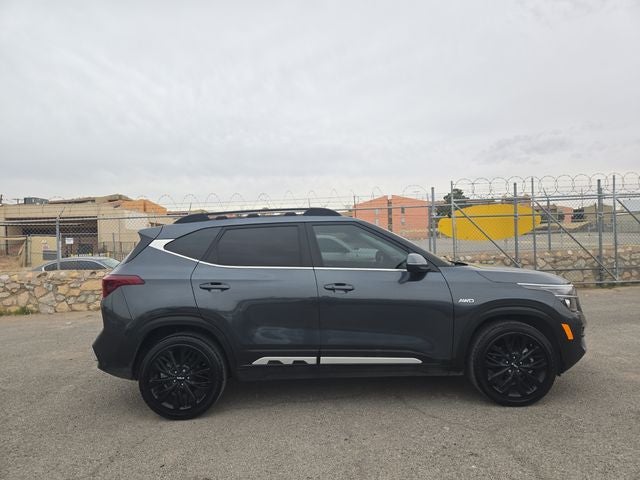 2022 Kia Seltos Nightfall