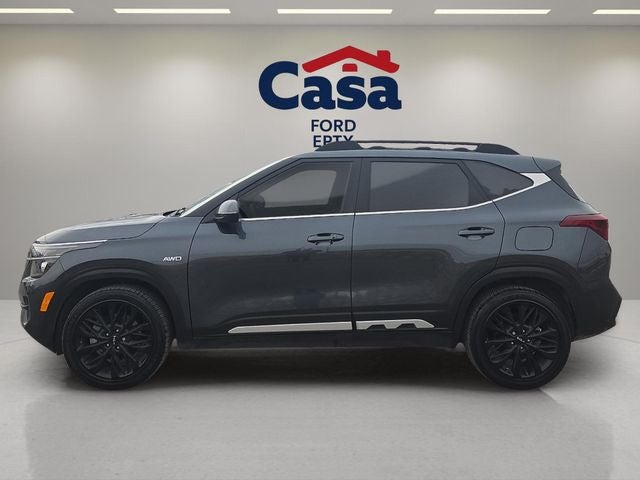 2022 Kia Seltos Nightfall