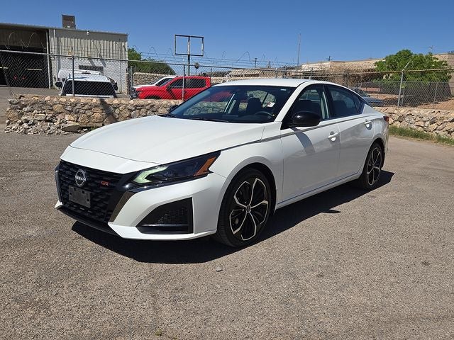 2025 Nissan Altima 2.5 SR