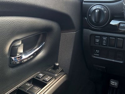 2023 Nissan Titan SV
