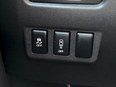 2015 Nissan Titan SV