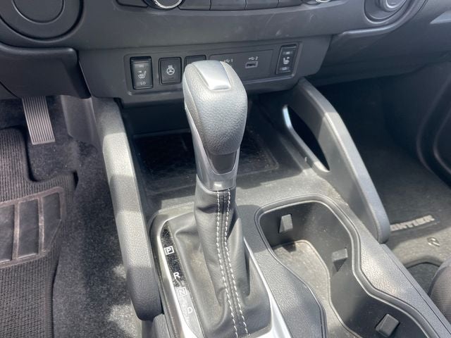 2024 Nissan Frontier Crew Cab SV