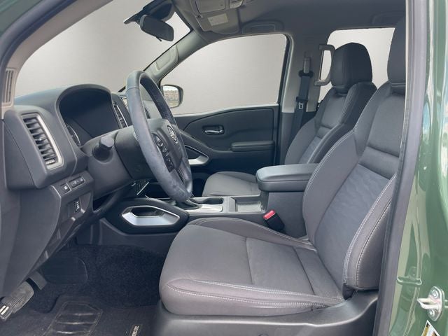 2024 Nissan Frontier Crew Cab SV