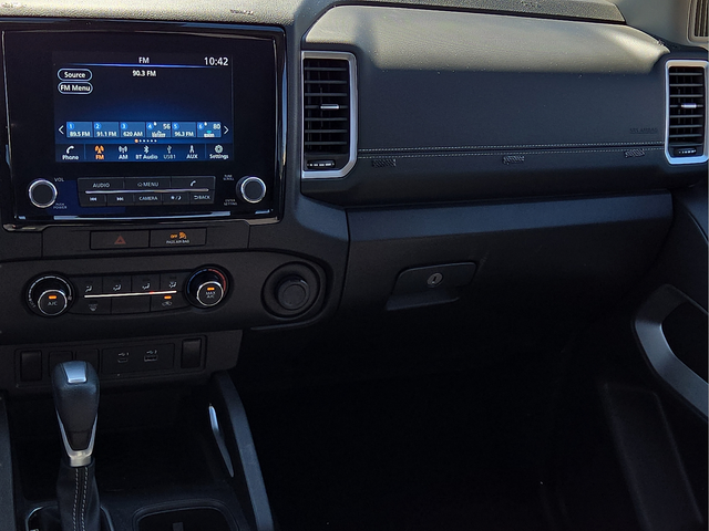 2022 Nissan Frontier Crew Cab SV