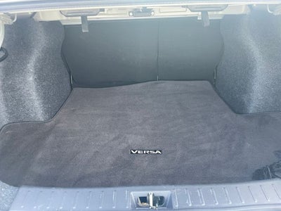 2025 Nissan Versa 1.6 SR