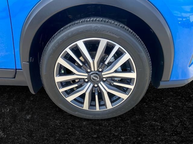 2023 Nissan Kicks SR Nissan Certified