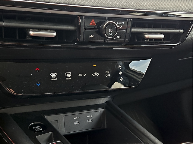 2025 Nissan Kicks SR Nissan Certified