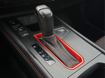 2025 Nissan Kicks SR Nissan Certified