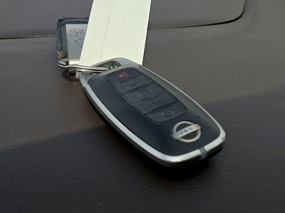2023 Nissan Rogue SV Nissan Certified