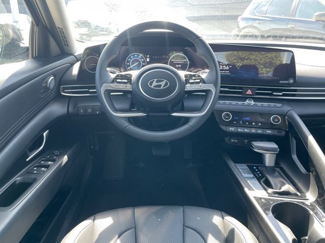 2025 Hyundai Elantra Hybrid Limited