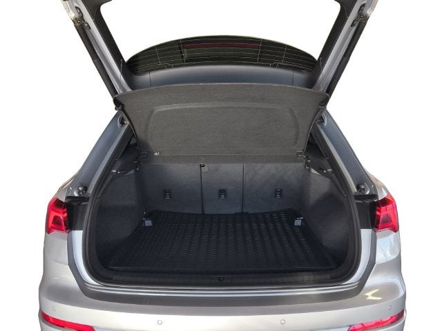 2024 Audi Q3 Premium Plus quattro