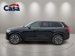 2022 Volvo XC90 T6 Momentum