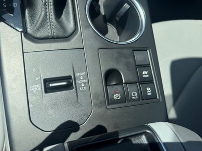 2024 Toyota Highlander Hybrid XLE