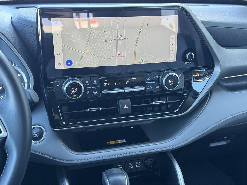 2025 Toyota Highlander XLE