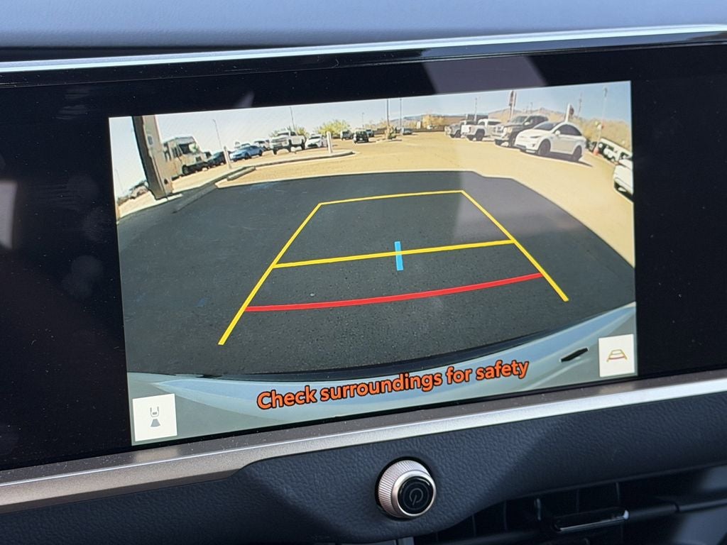 2025 Toyota Crown Signia XLE