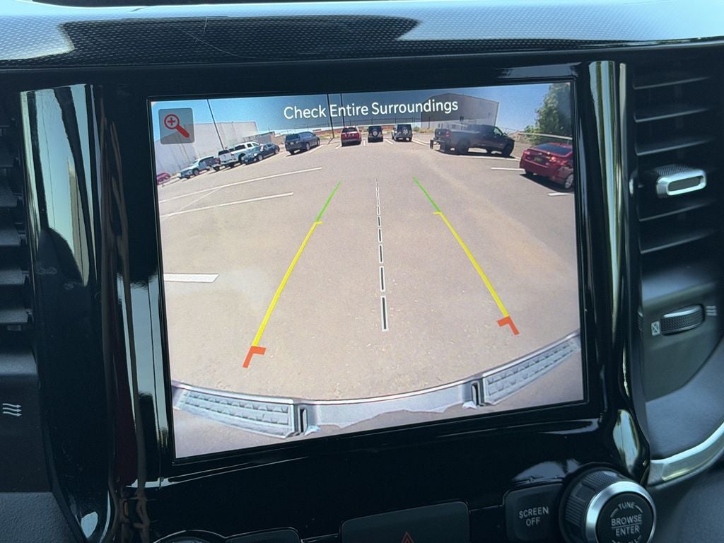 2022 RAM 1500 Laramie Crew Cab 4x4 5'7' Box