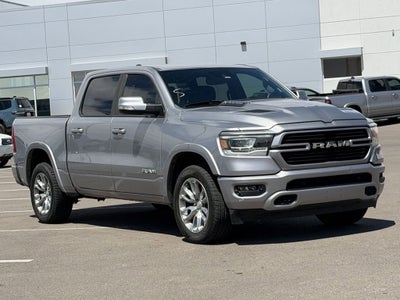 2022 RAM 1500 Laramie Crew Cab 4x4 5'7' Box