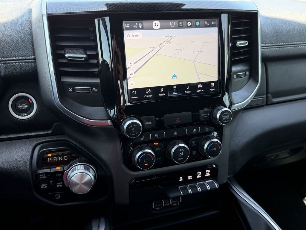 2022 RAM 1500 Laramie Crew Cab 4x4 5'7' Box