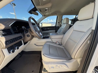 2022 GMC Yukon 4WD Denali