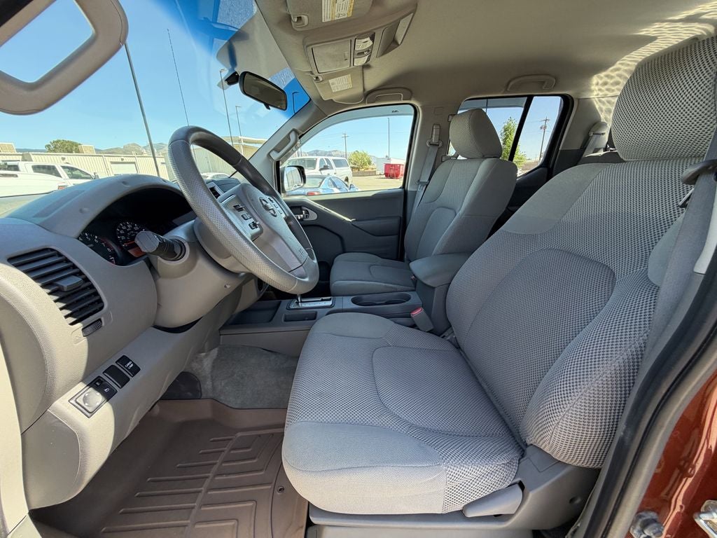 2016 Nissan Frontier SV