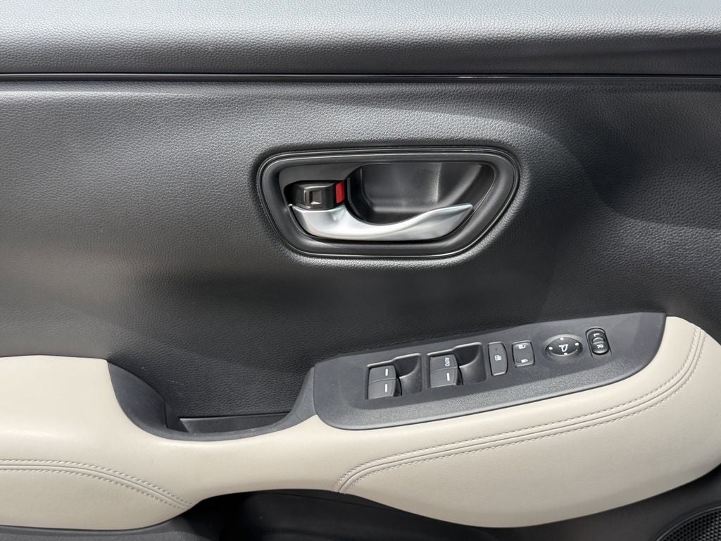 2025 Honda HR-V 2WD LX