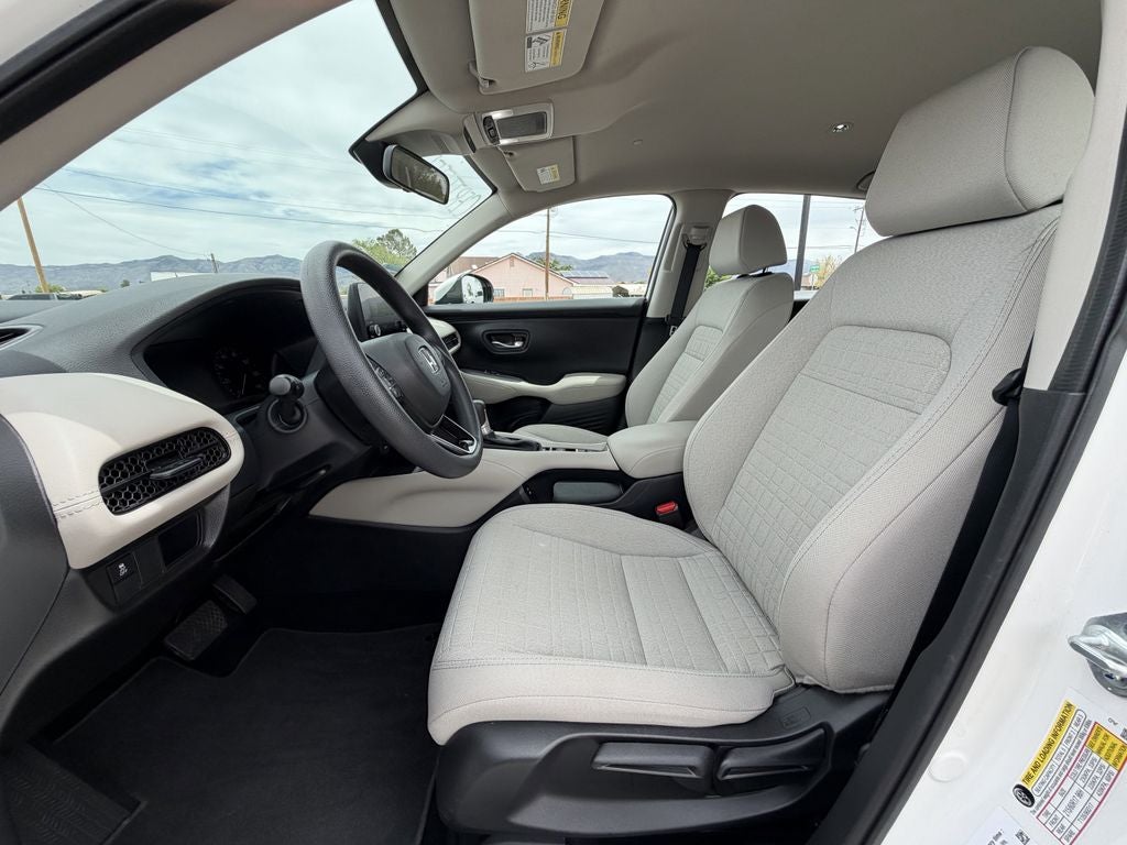 2025 Honda HR-V 2WD LX