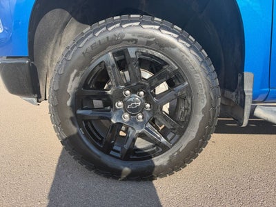 2022 Chevrolet Silverado 1500 4WD Crew Cab Short Bed Custom Trail Boss
