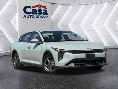 2025 Kia K4 LXS