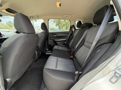 2025 Nissan Rogue SV FWD
