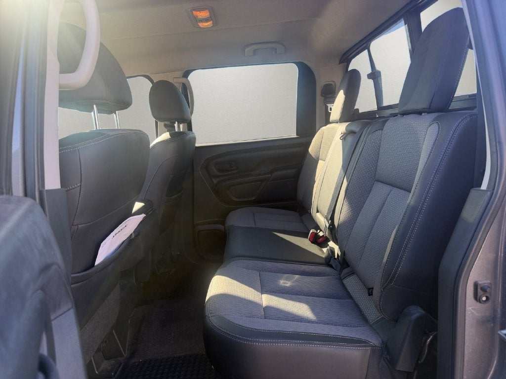 2017 Nissan Titan S