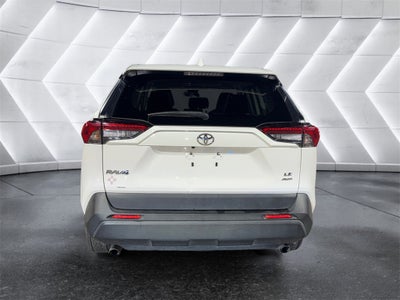 2022 Toyota RAV4 LE