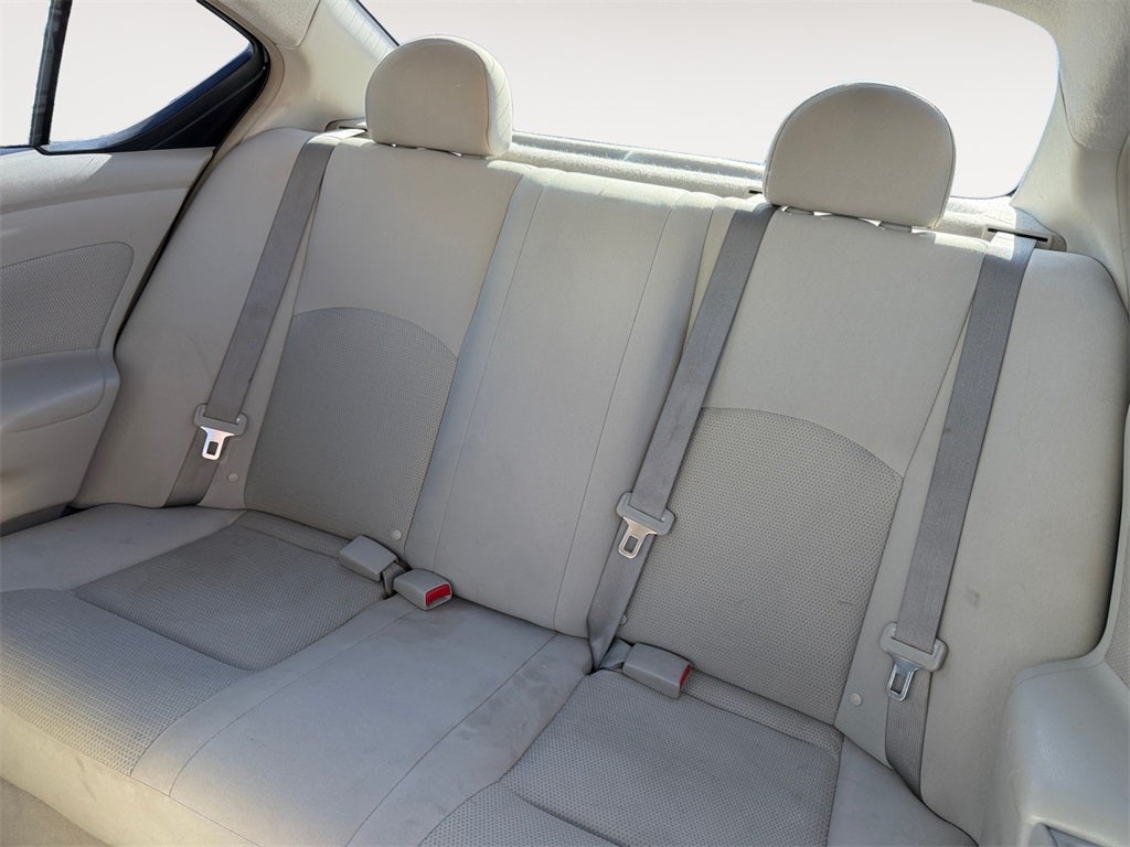 2013 Nissan Versa 1.6 SV