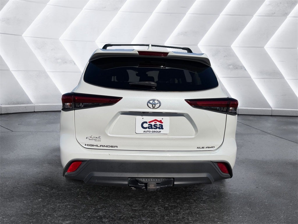 2022 Toyota Highlander XLE