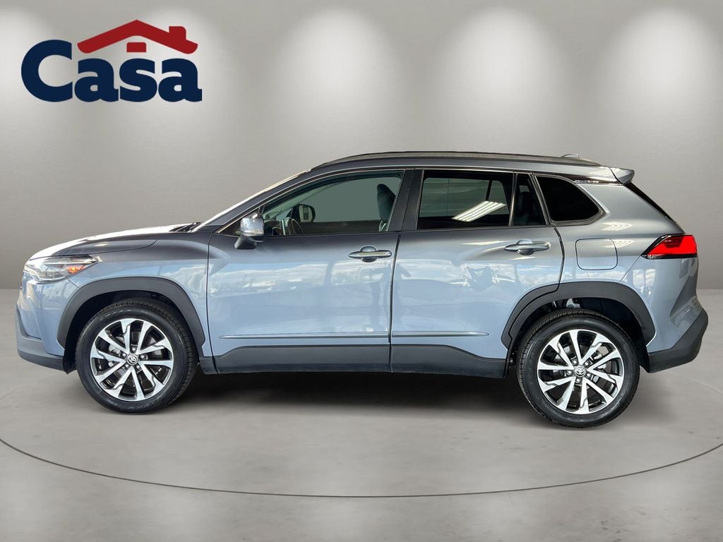 2022 Toyota Corolla Cross XLE