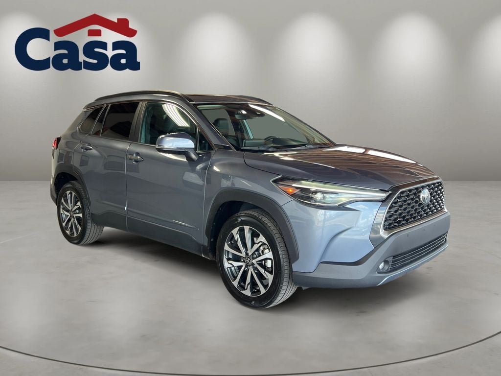 2022 Toyota Corolla Cross XLE