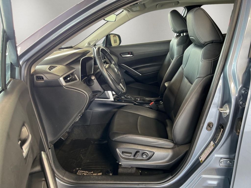 2022 Toyota Corolla Cross XLE